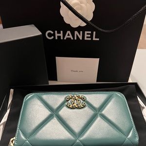 CHANEL 19 Long Zipped Wallet in turquoise from 23P